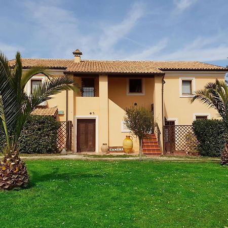 Agriturismo Le Grange Нумана Экстерьер фото